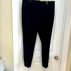NWT Liz Claiborne Black Dress Pant